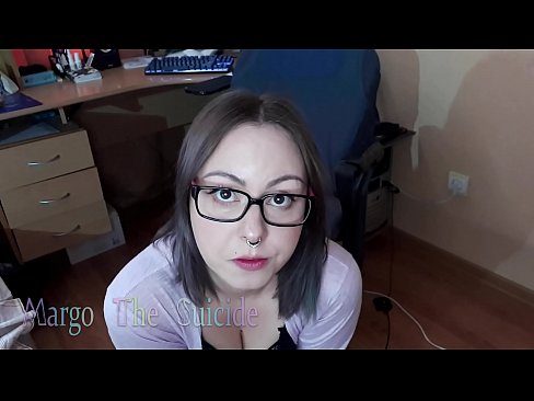❤️ Fata sexy cu ochelari suge adânc Dildo în fața camerei de filmat ️   at ro.sextoysformen.xyz ❌❤